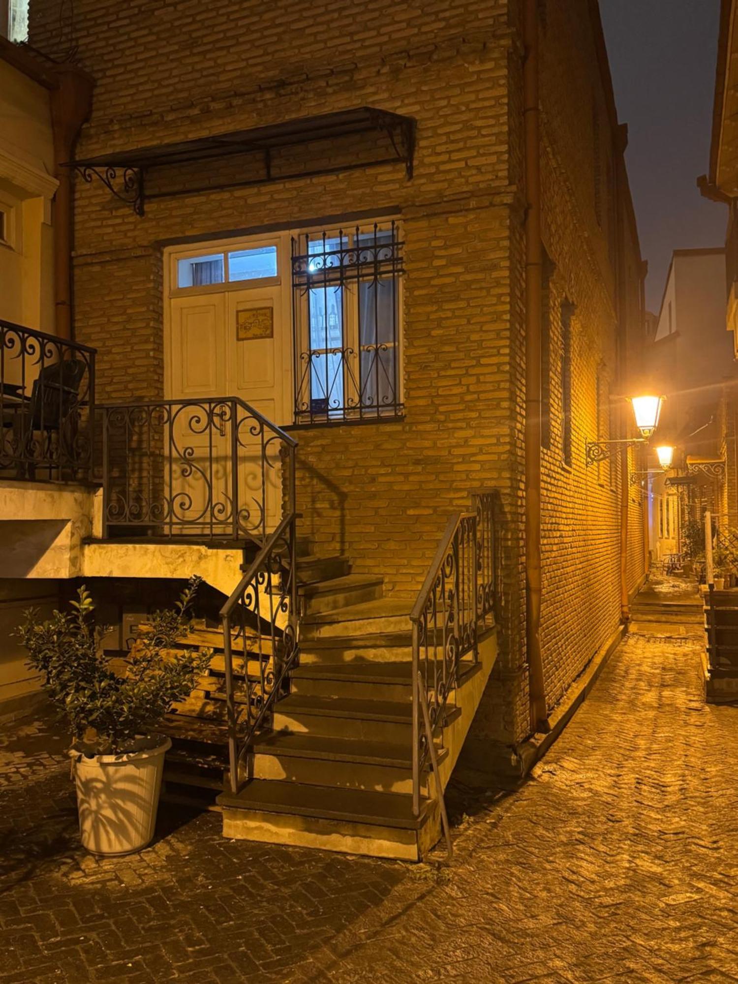 דירות Tbilisi Old Town מראה חיצוני תמונה
